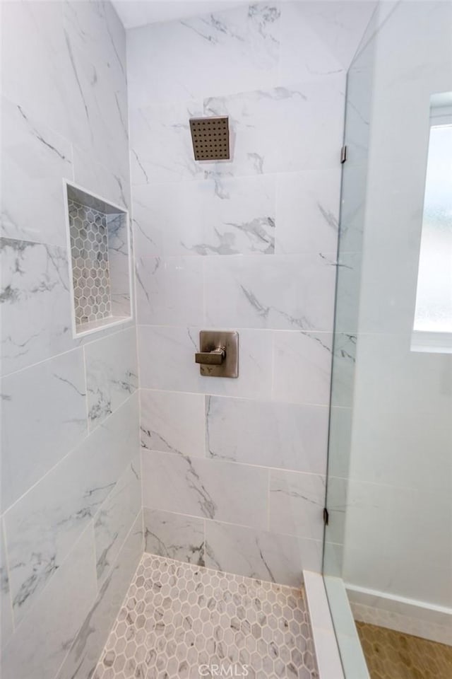 22016 Schoolcraft St, Canoga Park, CA 91303 - full bathroom with a tile shower