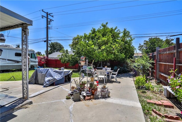 1706 James Pl, Pomona, CA 91767 - fenced backyard featuring a patio area and outdoor dining area