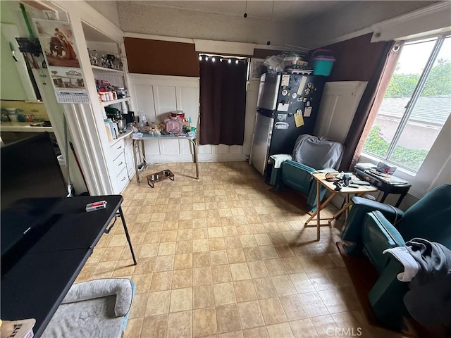 415417 Euclid Ave, Los Angeles, CA 90063 - kitchen featuring freestanding refrigerator and light floors