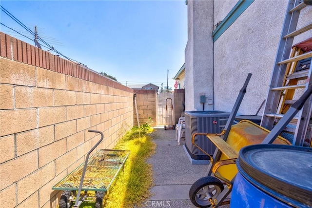 9419 Bartley Ave, Santa Fe Springs, CA 90670 - view of patio with cooling unit
