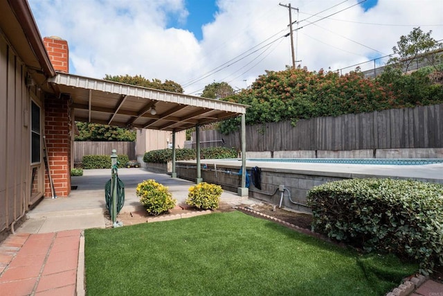 5283 Chollas Pkwy, San Diego, CA 92105 - view of yard with a patio