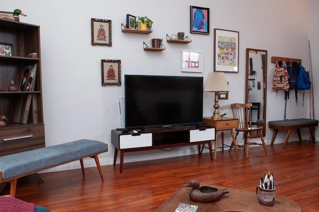 1523 E Windsor Rd Unit 105B, Glendale, CA 91205 - living area with wood finished floors and baseboards