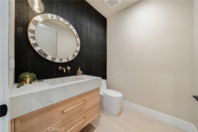 4634 Vesper Ave, Sherman Oaks, CA 91403 - bathroom featuring vanity and toilet
