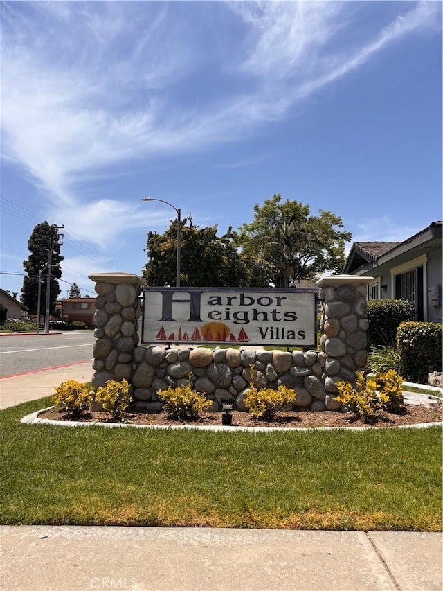 16387 De Anza Cir Unit Ci60, Huntington Beach, CA 92649 - community sign featuring a yard