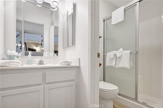261 Lakeview Blvd Unit 54, Mammoth Lakes, CA 93546 - bathroom with a shower stall and vanity