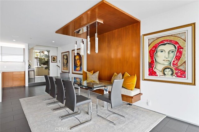 1088 Del Mar Ave, Laguna Beach, CA 92651 - tiled dining space featuring recessed lighting