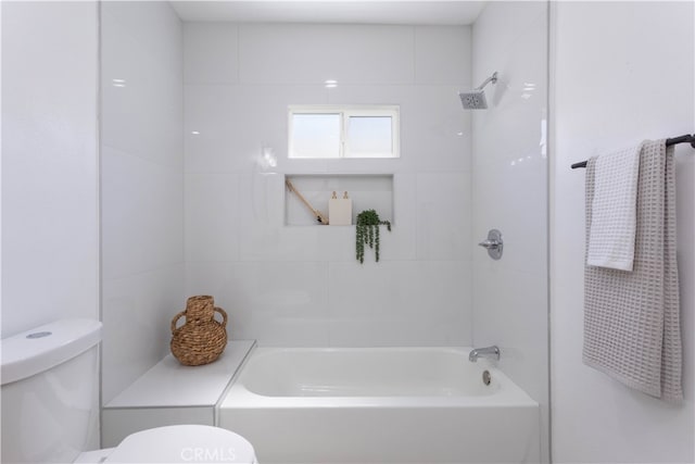 1116 W 80th St, Los Angeles, CA 90044 - full bath with toilet and bathing tub / shower combination