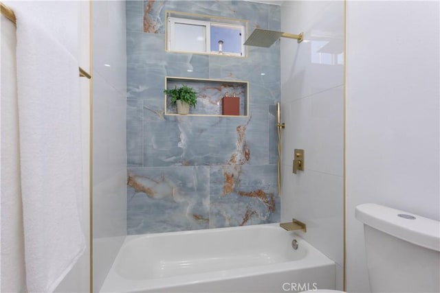 1116 W 80th St, Los Angeles, CA 90044 - full bath featuring toilet and shower / bathtub combination