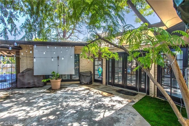 1872 Arroyo Dr, Riverside, CA 92506 - photo 32