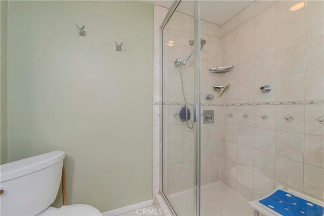 5526 Donner Ave, Buena Park, CA 90621 - bathroom with a stall shower and toilet