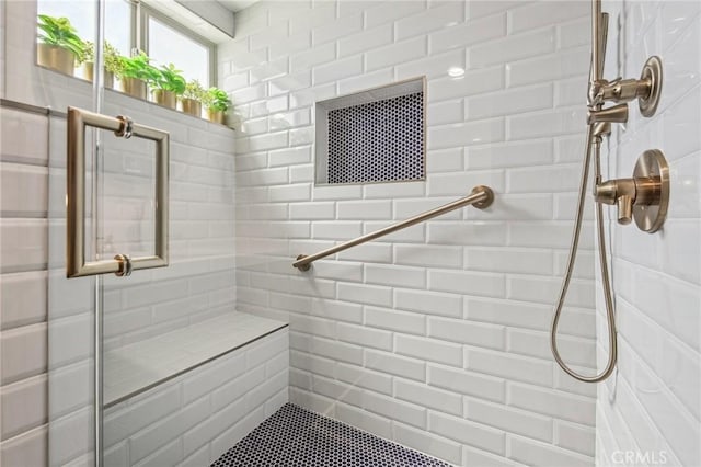 11218 Camarillo St Unit 305, Toluca Lake, CA 91602 - bathroom with a tile shower