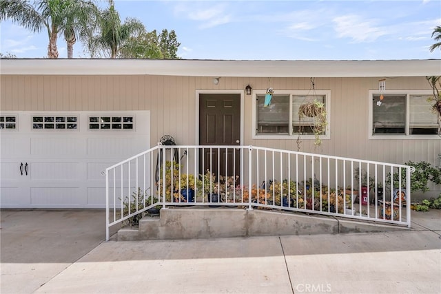 2201 Archdale St, Riverside, CA 92506 - entrance to property with an attached garage and driveway