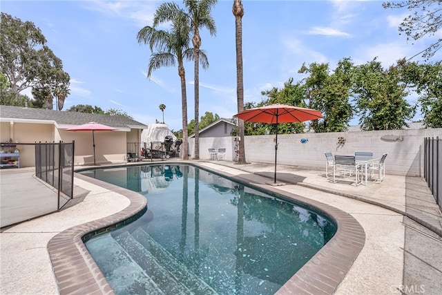 2201 Archdale St, Riverside, CA 92506 - view of swimming pool with a patio area and a fenced backyard