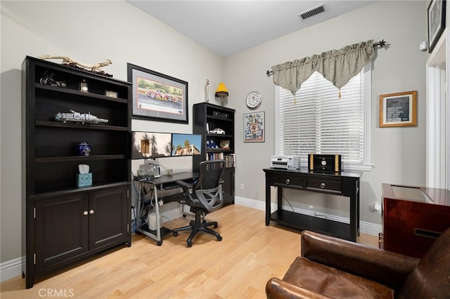4160 New Hampshire Ave, Claremont, CA 91711 - office space with light wood-style floors and baseboards