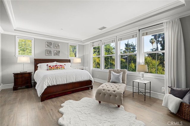 4160 New Hampshire Ave, Claremont, CA 91711 - bedroom featuring ornamental molding, multiple windows, and baseboards