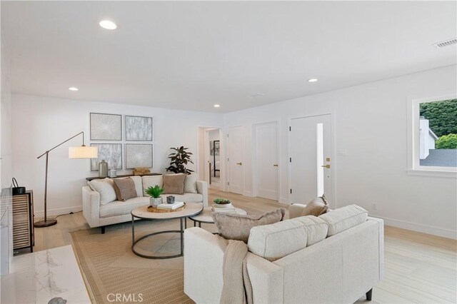 3900 Benedict Canyon Dr, Sherman Oaks, CA 91423 - photo 9