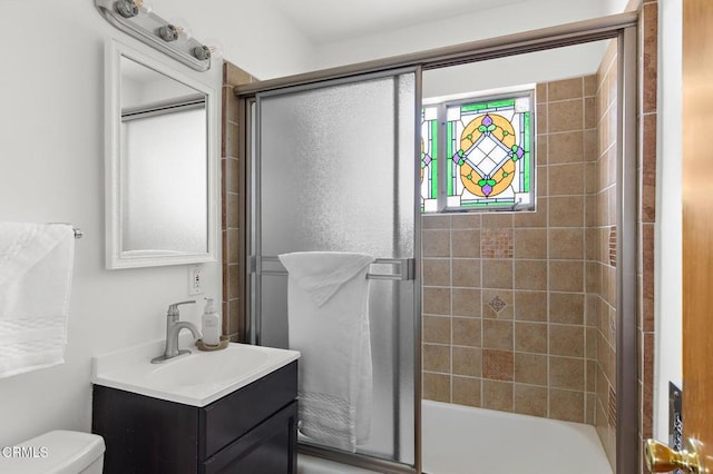 814 Brinsey Ave, Duarte, CA 91010 - full bathroom with a shower with door, vanity, and toilet