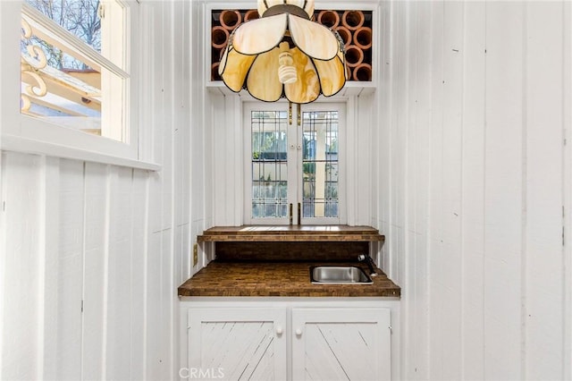 209 Ximeno Ave, Long Beach, CA 90803 - detailed view of a sink