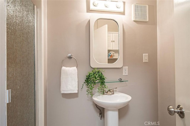 435 Orlena Ave, Long Beach, CA 90814 - full bathroom with a shower and a sink
