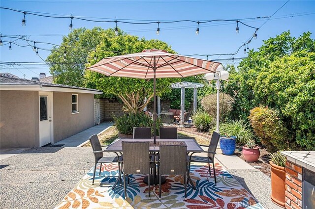 435 Orlena Ave, Long Beach, CA 90814 - view of patio / terrace featuring outdoor dining area