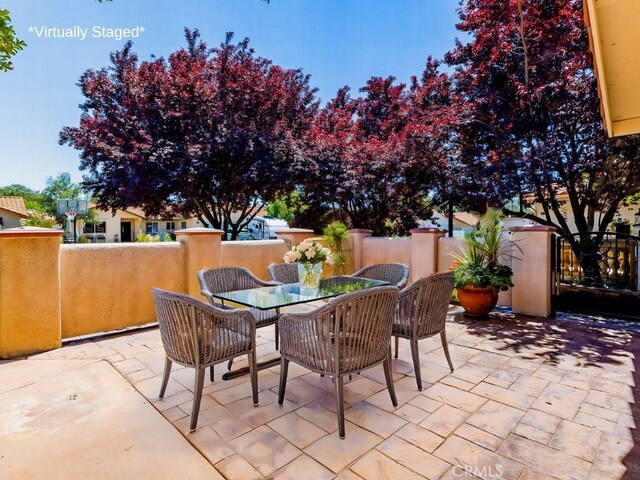 917 Saint Ann, Paso Robles, CA 93446 - view of patio / terrace featuring outdoor dining space