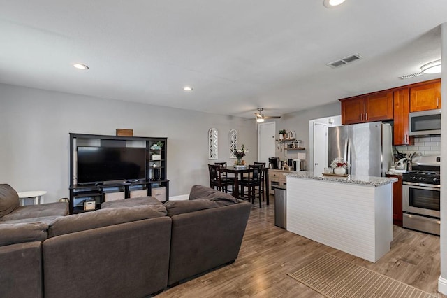 8943 El Mirador Dr Unit 4, Elk Grove, CA 95624 - photo 5