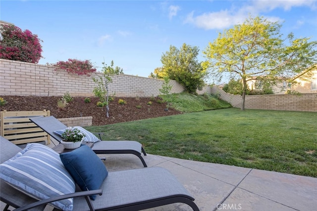 24923 Hearth Ct, Valencia, CA 91354 - view of patio / terrace