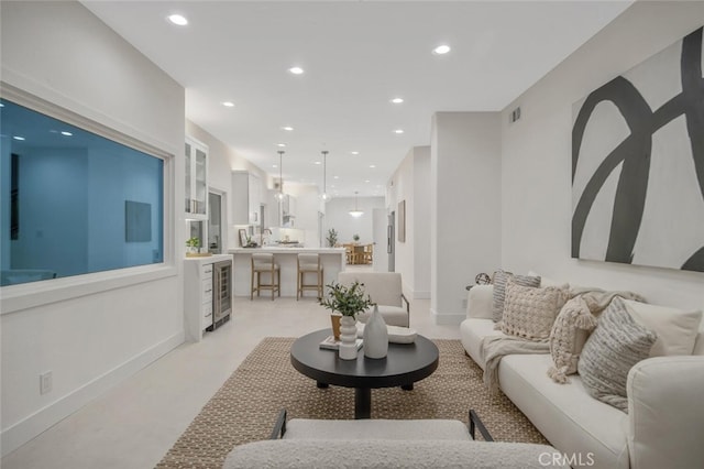23835 Bella Vista Dr, Newhall, CA 91321 - living area featuring recessed lighting and beverage cooler