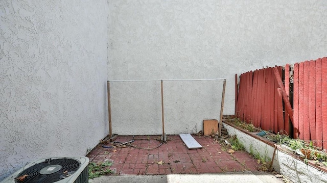 8471 Evergreen, Garden Grove, CA 92841 - view of patio featuring central AC