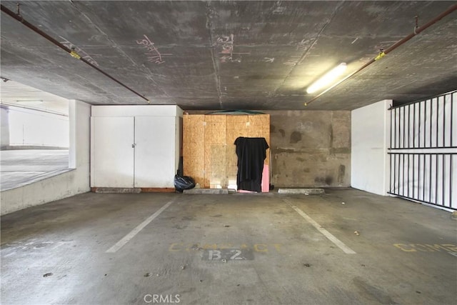 1450 Locust Ave Unit 205, Long Beach, CA 90813 - view of parking deck