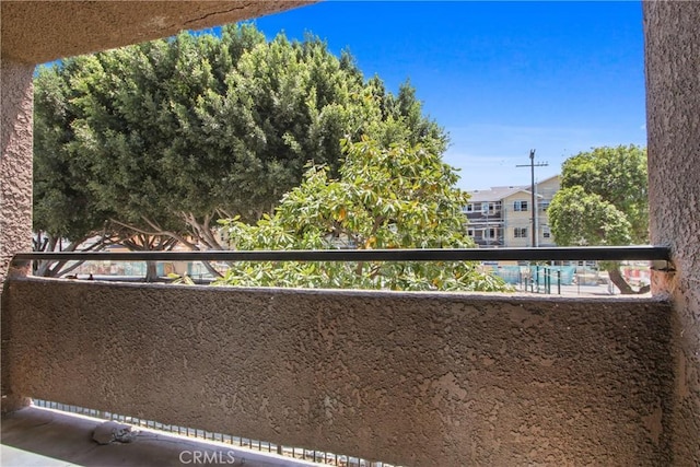 1450 Locust Ave Unit 205, Long Beach, CA 90813 - view of balcony
