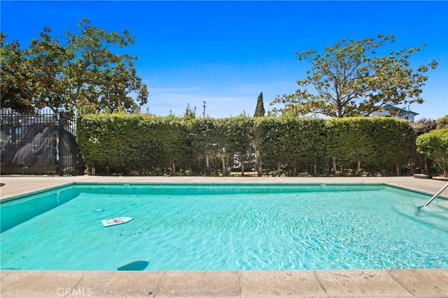 1450 Locust Ave Unit 205, Long Beach, CA 90813 - community pool with a fenced backyard