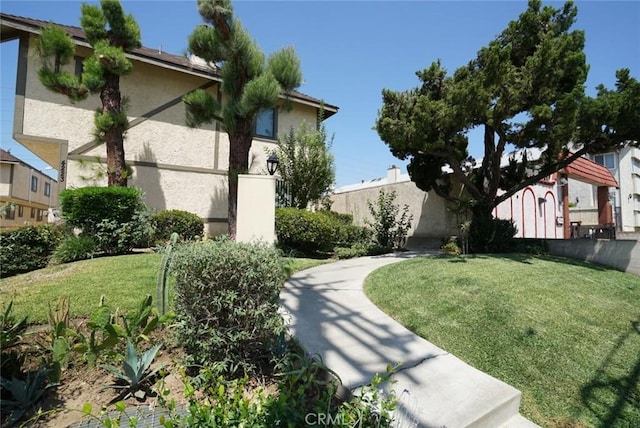4219 Walnut Grove Ave Unit A, Rosemead, CA 91770 - view of green lawn