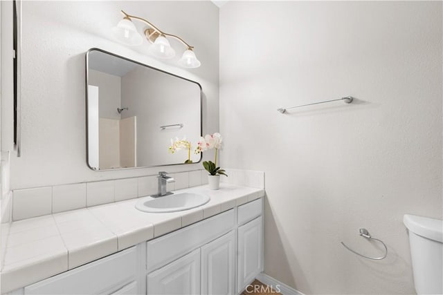 43453 Tali St, Lancaster, CA 93535 - bathroom with vanity and toilet