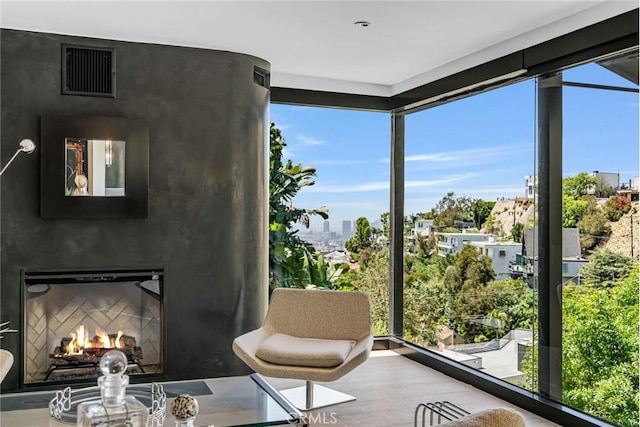 1782 Viewmont Dr, Los Angeles, CA 90069 - photo 2
