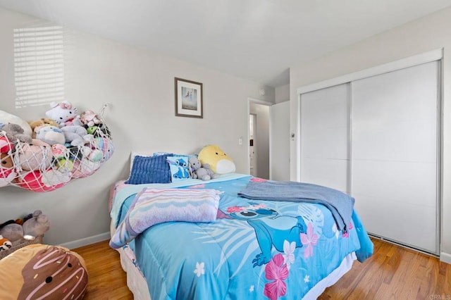 1529 Moreno St, Oceanside, CA 92054 - bedroom featuring wood finished floors, a closet, and baseboards
