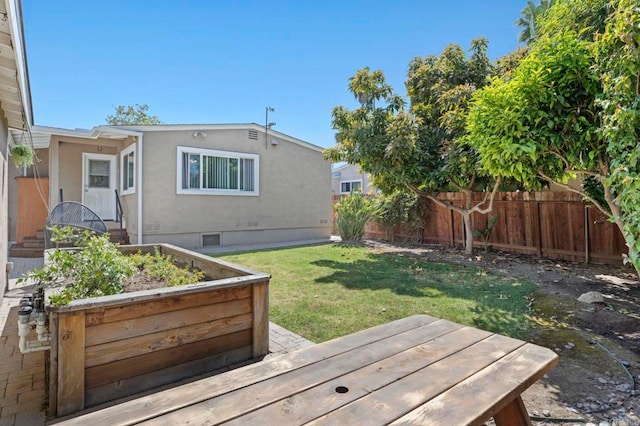 1529 Moreno St, Oceanside, CA 92054 - view of yard featuring a garden