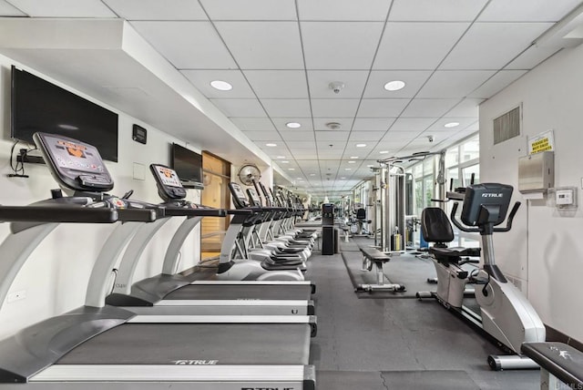 425 W Beech St Unit 1251, San Diego, CA 92101 - workout area with a drop ceiling and recessed lighting