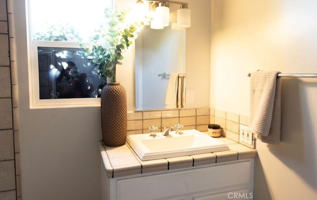 14816 Covello St, Van Nuys, CA 91405 - bathroom featuring vanity