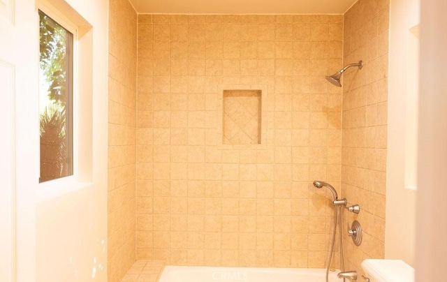 14816 Covello St, Van Nuys, CA 91405 - full bathroom with toilet and washtub / shower combination