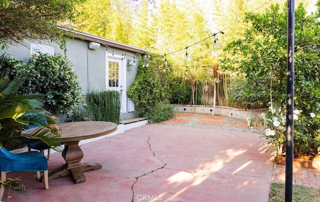 14816 Covello St, Van Nuys, CA 91405 - view of patio