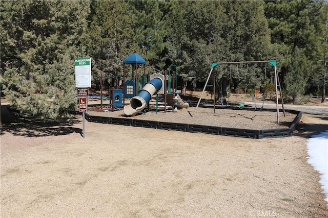 275 Meadow Cir N, Big Bear Lake, CA 92315 - photo 12