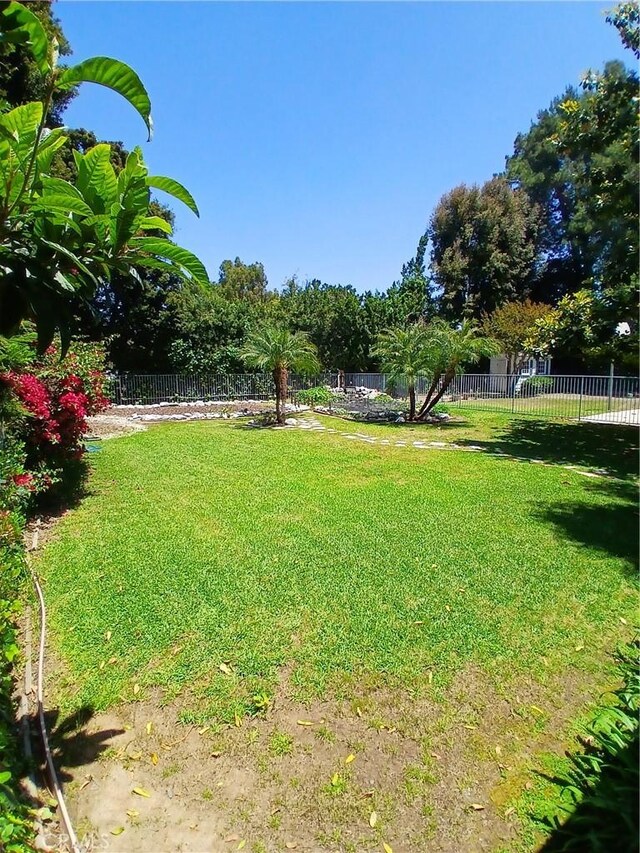 8184 Cielo Vista Dr, Whittier, CA 90605 - photo 10