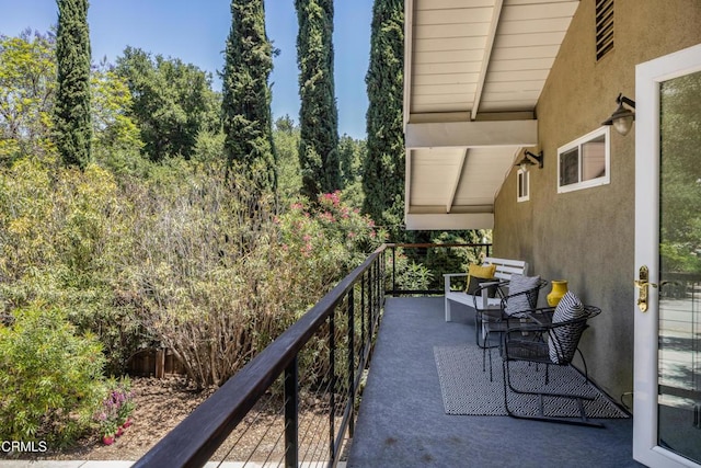 448 W Montecito Ave, Sierra Madre, CA 91024 - view of balcony