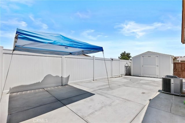 12422 Highgate Ave, Victorville, CA 92395 - photo 23