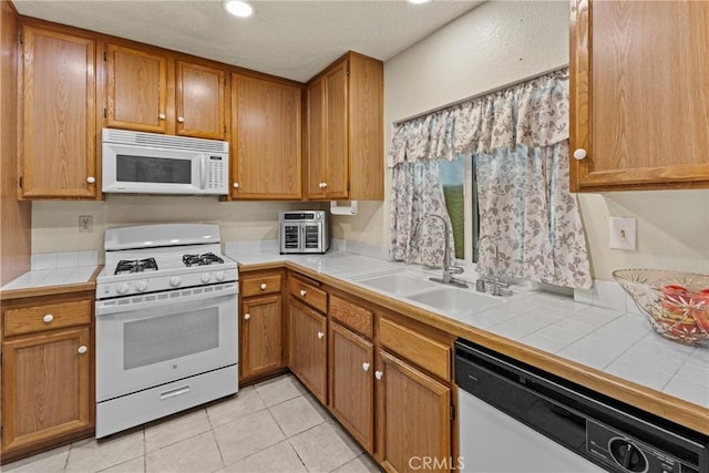 12422 Highgate Ave, Victorville, CA 92395 - photo 9
