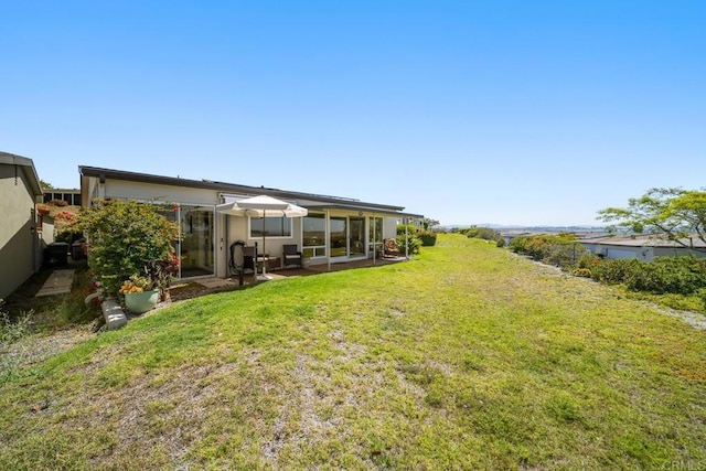 3890 Vista Campana S Unit 35, Oceanside, CA 92057 - view of grassy yard with a sunroom