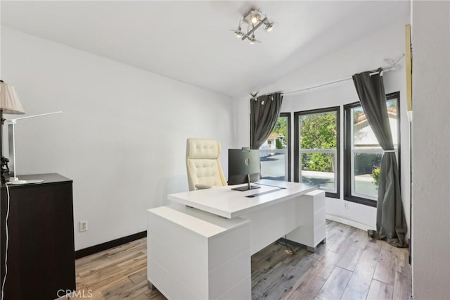 1165 Cherokee, Topanga, CA 90290 - photo 26