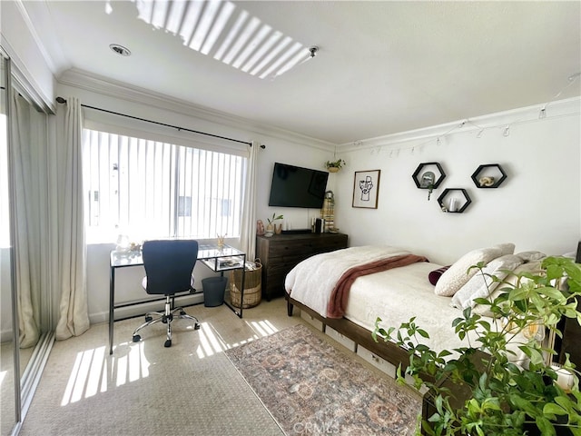 10960 Ashton Ave Unit 307, Los Angeles, CA 90024 - bedroom featuring a desk and crown molding
