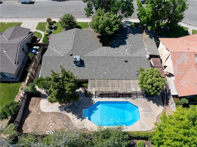 1375 San Gabriel Way, Merced, CA 95340 - drone / aerial view of a pool area